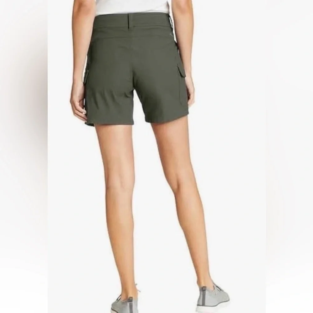 NWT Eddie Bauer Ladies UPF‎ 50+ Sun Protection Summer Trail Short green